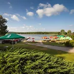 Lodge Letnisko Zalesie - W Samym Sercu Warmii I Mazur Rentyny
