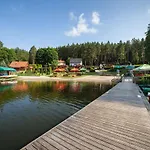 Letnisko Zalesie - W Samym Sercu Warmii I Mazur Lodge Rentyny